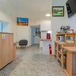 Orbit Panzio Hotel