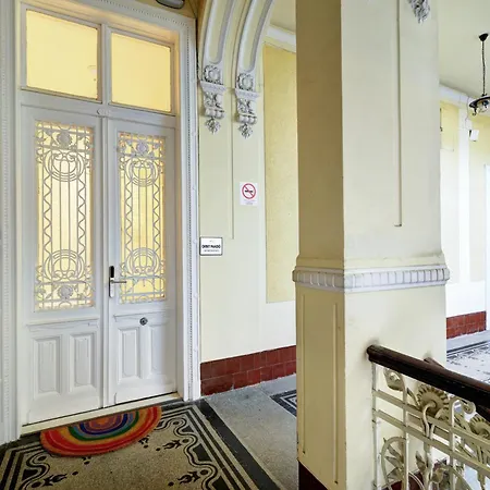 Hotel Orbit Panzio