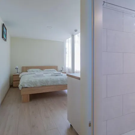 Orbit Panzio Hotel 3*