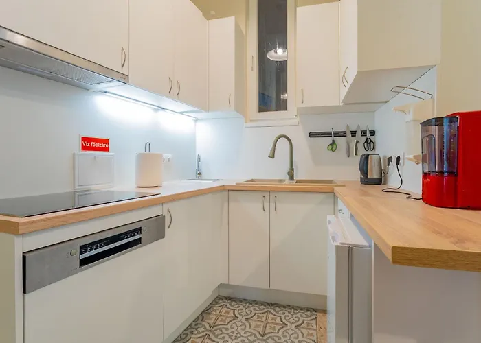 Orbit Panzio 3*