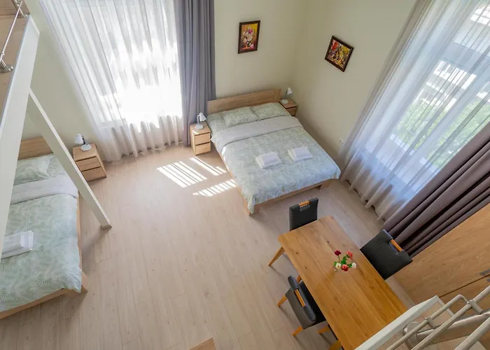 Orbit Panzio 3* Budapesta