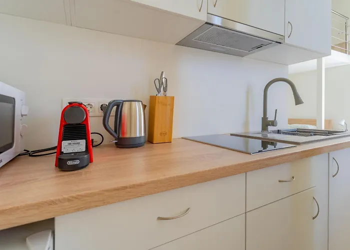 Hotel Orbit Panzio 3*