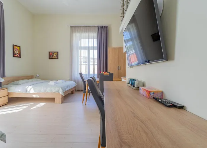 Hotell Orbit Panzio 3*
