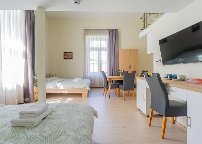 Orbit Panzio Hotell 3*