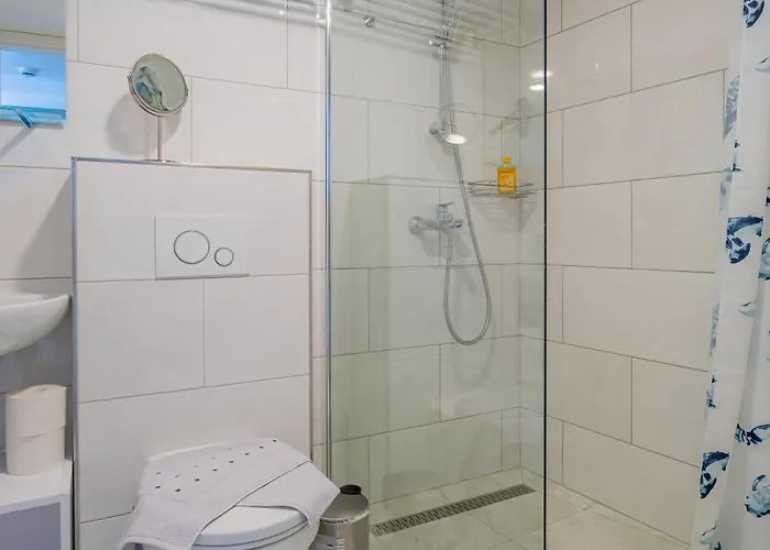 Orbit Panzio Hotel 3*