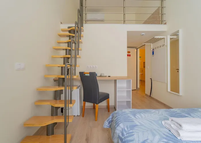 Hotell Orbit Panzio