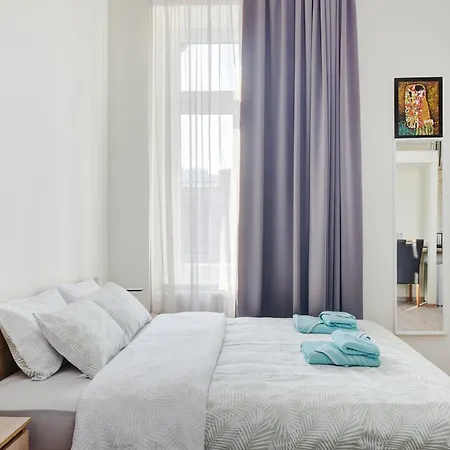 Orbit Panzio 3* Budapest