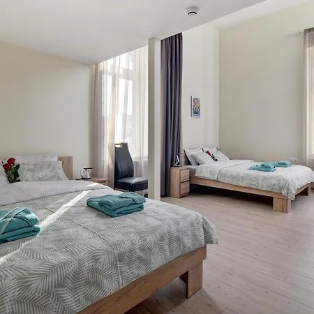Orbit Panzio Hotel