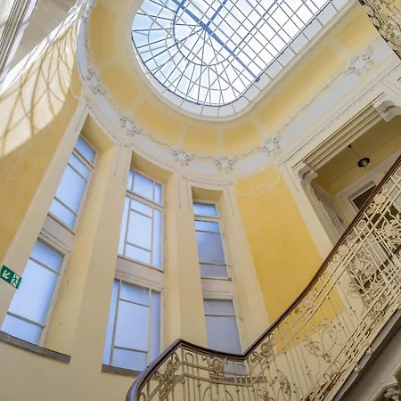 Orbit Panzio Hotel 3*