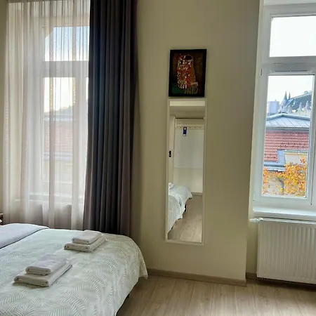 Hotel Orbit Panzio 3*